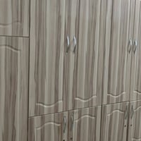 خزانة • ٤م • مقسومة