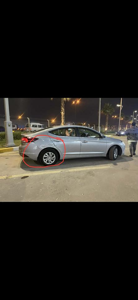 سلام عليكم ألنترا  2020 خليييجيه للبيييع السياره مكفوله ماعده تبديل دعاميه خلفيه نفس اللون بدون صبغ وبيها طخة بلهلال الخلفي وره الصدر  مكينه كير صدر كله جديد  السياره ماشيه  108 ألف كيلو     
السعر  140 ورقه  
مكانها بغداد الغزاليه 
***********
