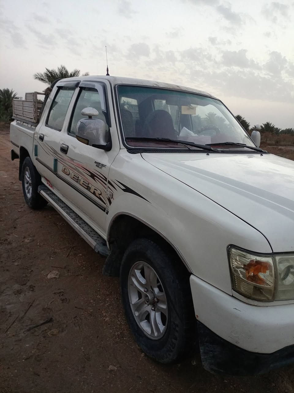 سلام عليكم سيارة دير للبيع موديل 2012سياره مكفولة من الضربه ومن الصبغ سياره مصفره من المرور ما مطلوبه سياره جاهزه وحلوه رقم ديوانيه العنوان سماوه الفتفسار رقم ***********
