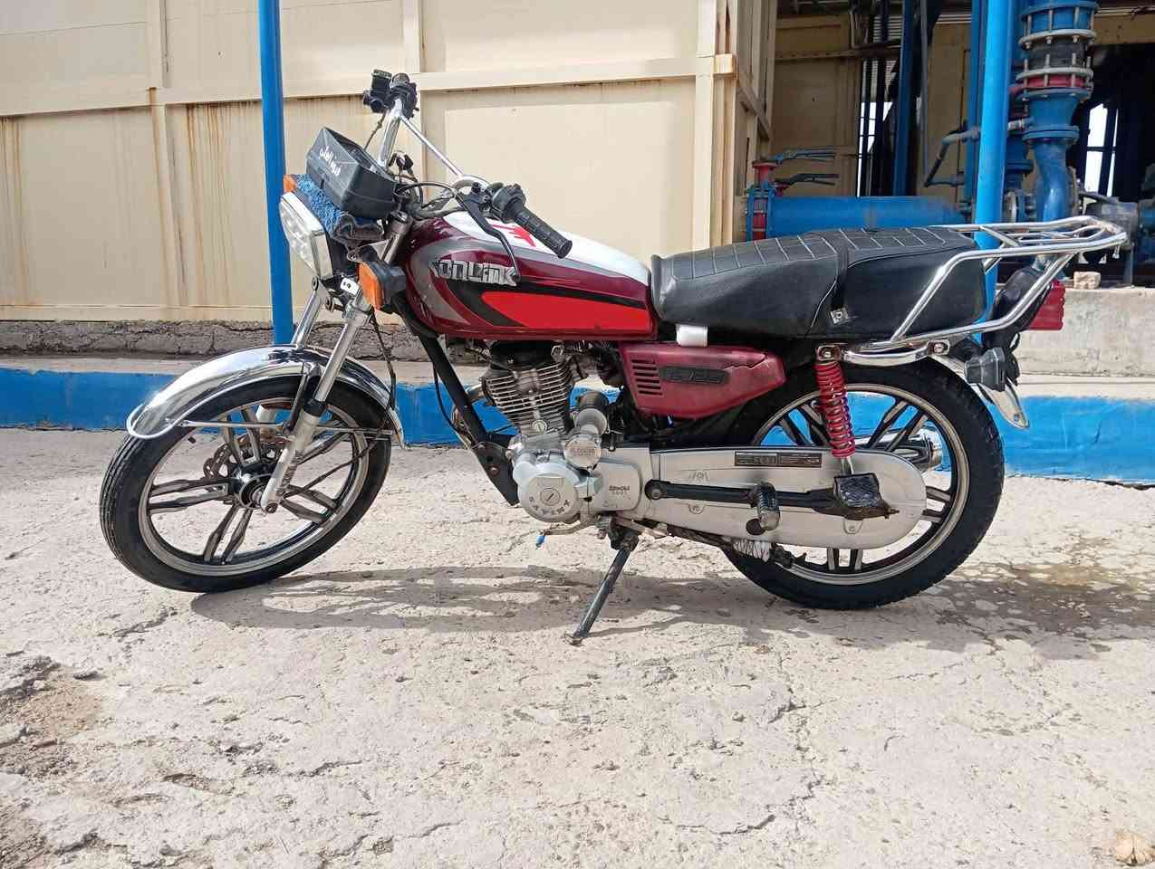 سلام عليكم دراجه سيفان دراجه موديل 2021 ارواق كامله السعر 425 او بيه مجال مكاني بابل محاويل قريت البعلوان هاذه رقمي ***********
