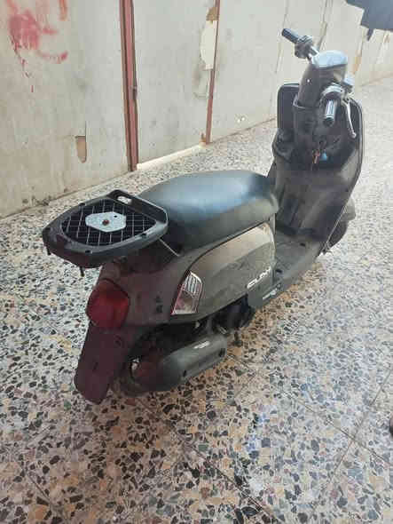 سلام عليكم بوليس لبيع مامتوحه تره بس بيه لاستيك ولف بس من بارده دخن ومن تحمه تكطع دراجه نكره سلف وكلجه لخلي يرادله تبديل بيه سستم سماعات مكاني لرئاسه مال لعبيدي رقمي ***********
