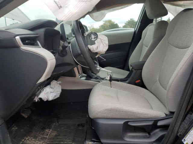 السلام عليكم كروس للبيع واصله للميناء 120 ورقه بدون رقم على وضعيتها السياره مثل ما موضح الحادث السياره ماشيه 54mi تدخل بكتاب شهداء او حره موديل 24 لون اسود رقم الموبايل ***********
رقم الثاني ***********
