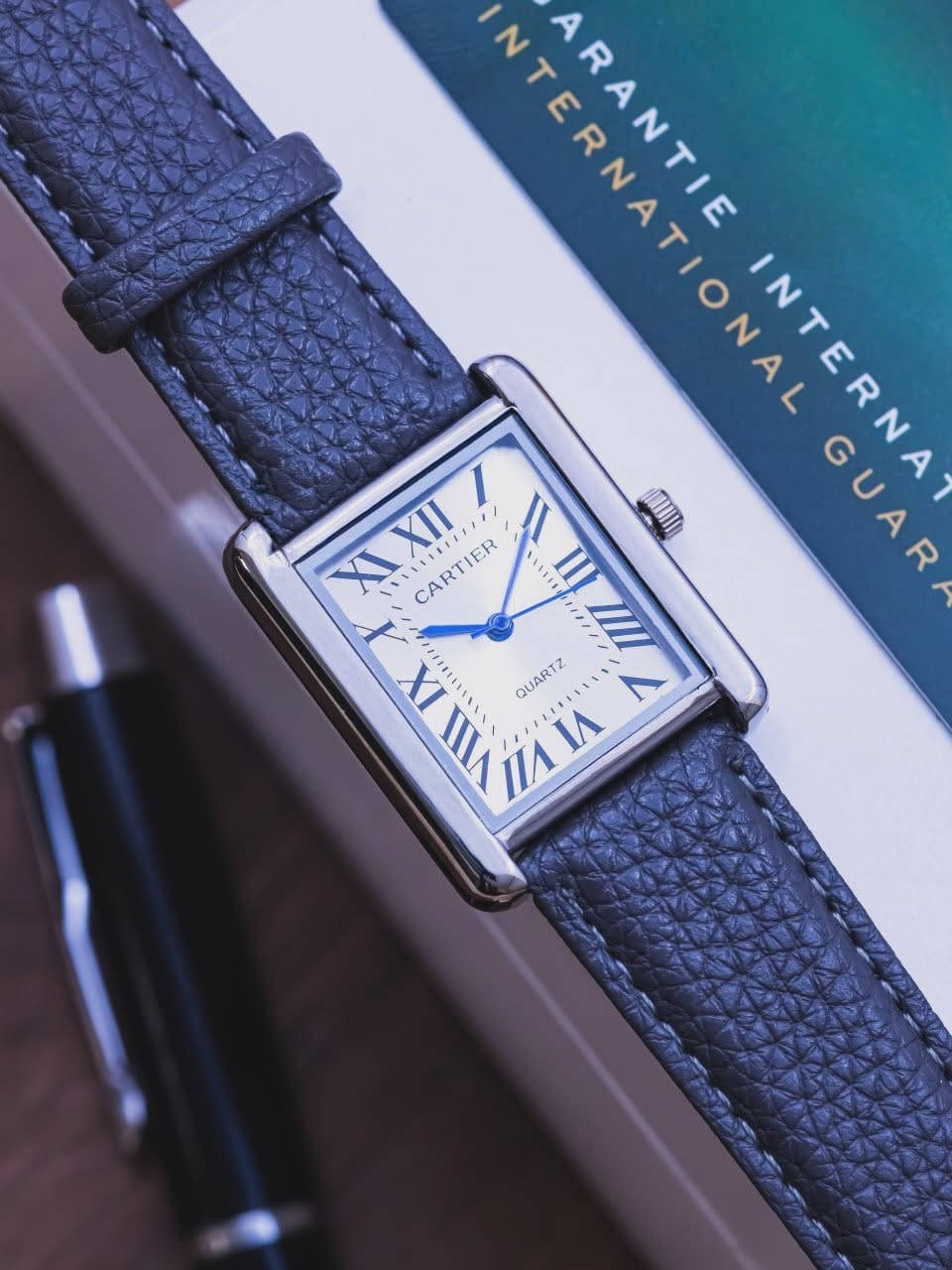 الاناقة والفخامة في ساعة واحدة ⌚️
كارتير رجالي (carter)
✔️السير جلد مطرز
✔️طلاء ثابت 
✔️مقاوم للماء 
✔️كوالتي عالي 
✔️السعر خاص 📨
للحجز والاستفسار مراسلة الصفحة 
الواتساب ***********
متوفر توصيل كافة محافظات 🚚
#شعب_الصيني_ماله_حل😂😂 
#ساعات_رجاليه 
#ترند_تيك_توك
