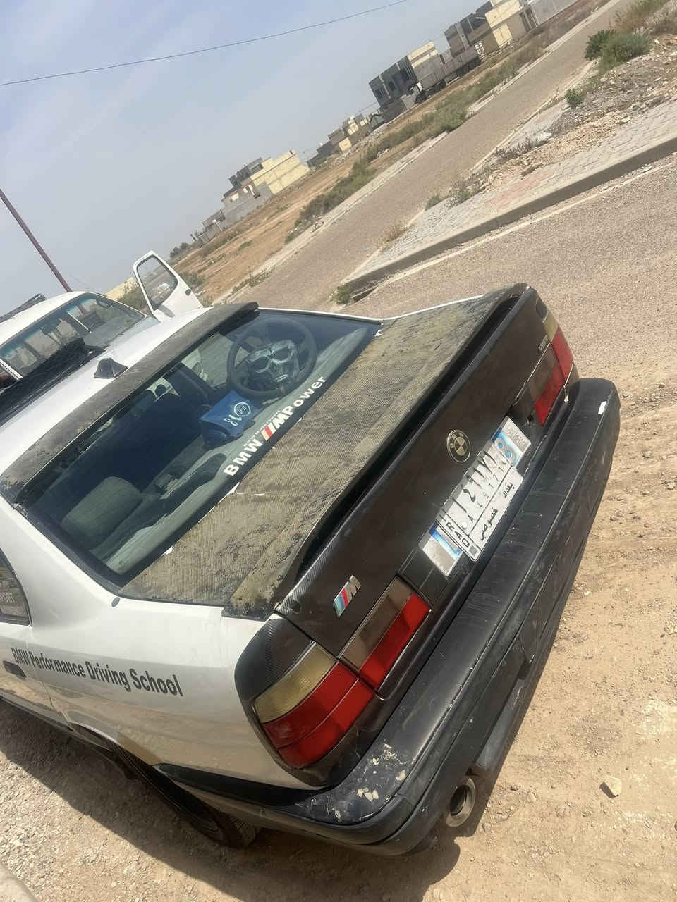 بي ام535 سياره حلوه وجاهزه تبريد كامل للبيع
***********
