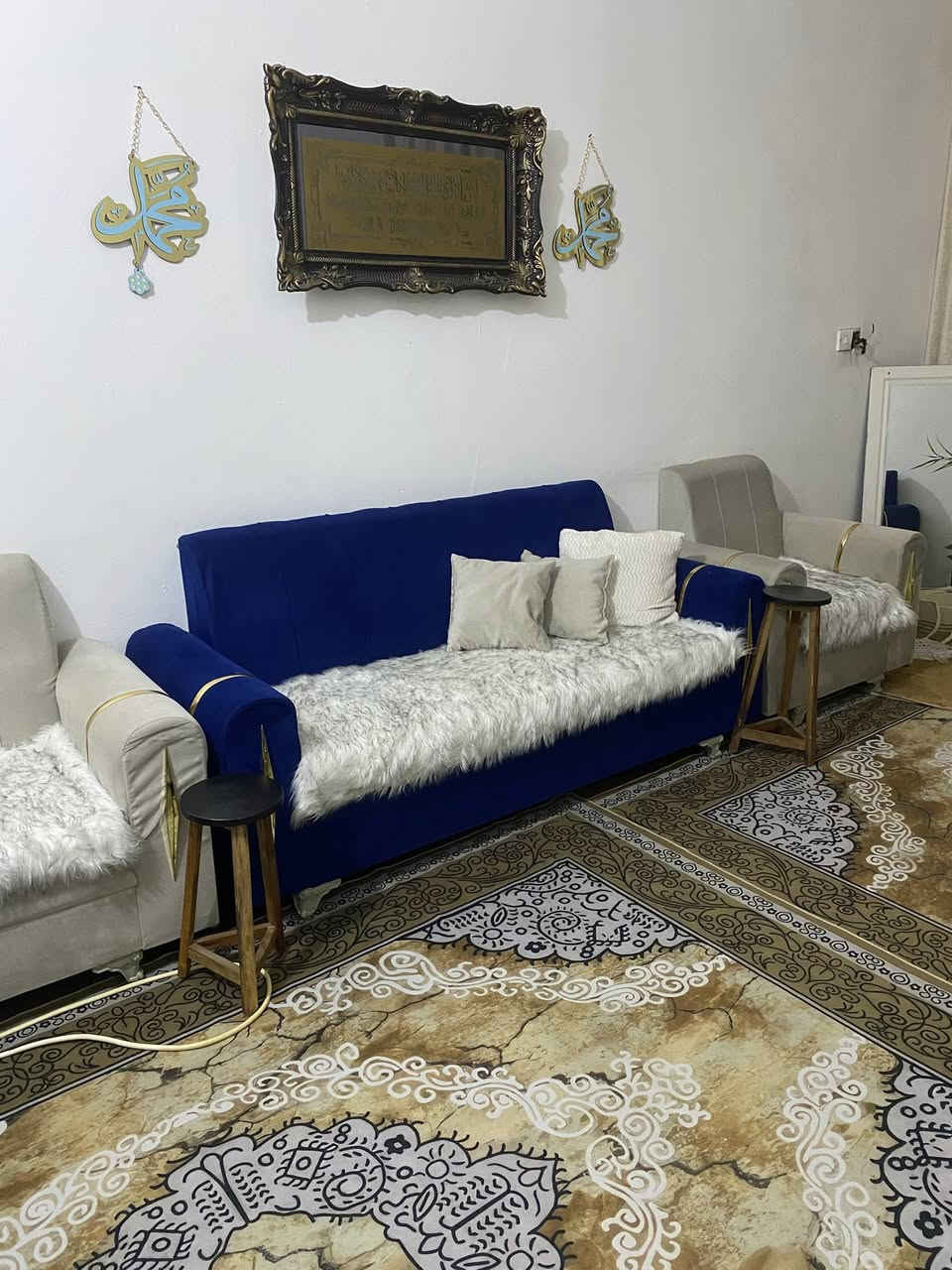 للبيع تخم ١٠ مقاعد نضيف جداً بعده جديد سعره ٢٧٥ وبي مجال


**إذا كنت صاحب هذا الإعلان وتريد حذفه لأي سبب، رجاءا أرسل رسالة إلى الدعم الفني**