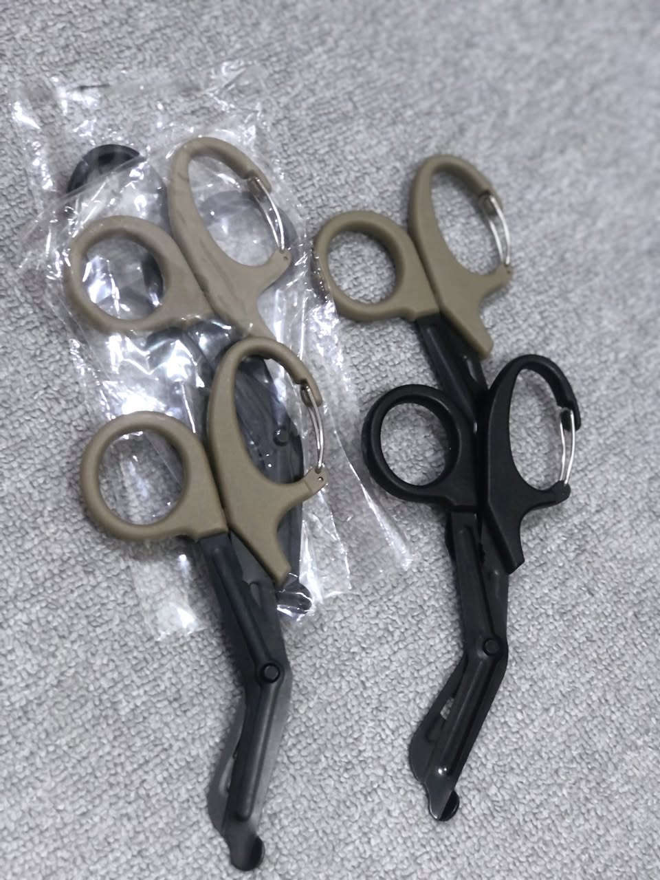 ي حبايبي، هاي الأشياء متوفرة:
گرابي جهاز بێتەل أمريكي وتجاري، سعر القطعة 7000، واثنين بـ 10000
سبراي تنظيف سلاح، سعره 4000
كَسّارة ركبة أصلية (جوز)، متوفرة بـ 10000
مقص جعبة (لون ترابي وأسود)، سعره 3000
أكو توصيل لكل المحافظات، سعر التوصيل 5000
كلش شكراً للإدمن العزيز 🙏


**إذا كنت صاحب هذا الإعلان وتريد حذفه لأي سبب، رجاءا أرسل رسالة إلى الدعم الفني**