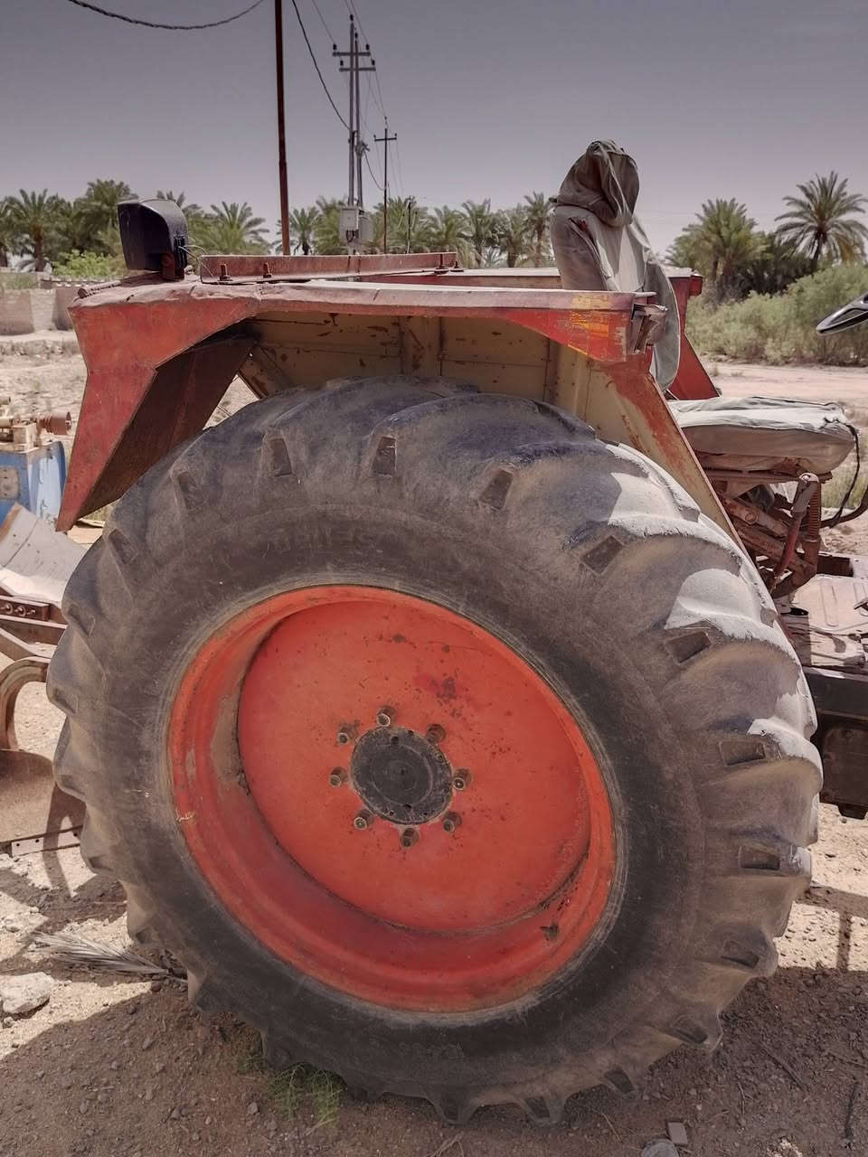 سلام عليكم مكينه حجم 80 بدون جاهزه من محرك من كهربائيات ستيرن هيدروليك بور جديد مع فدان حجم 12رباعي ***********رقم اسيا ***********
