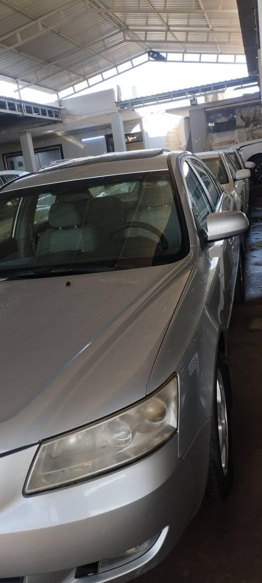 سوناتا 2008 محرك 24 ما مفتوح بشرط  
السيارة جديدة بكل معنى الكلمة ماشية 160 حقيقي بيهة بس شبر بداية الجاملغ النفر الامامي صبغ بلا دواخل
ارقام جديد سنوية 2031 كوبون ما مسجلة 
سيارة كلشي بيهة ع وضع الشركة بلادية تبريد تدفأة محرك كير كهربائيات كله شرط 
مكانهة موصل برطلة 
ينفع مراوس حسب القناعة 
***********
*********** موصل, نينوى
