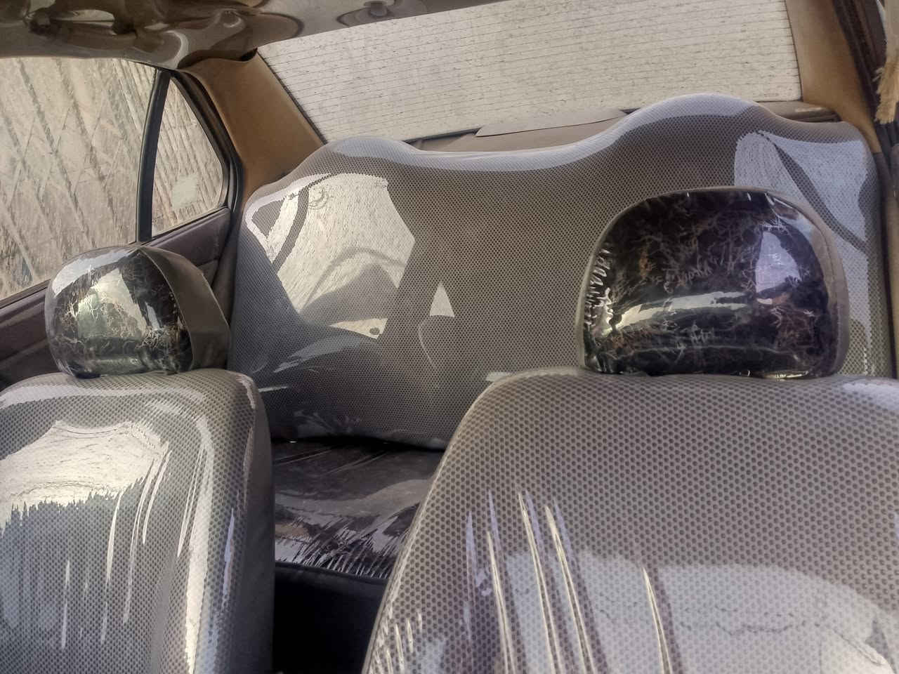 السلام عليكم ورحمه الله وبركاته سيارة سمند موديل 12 گير مكينه حداديه دوشمه جاهزة گبل للشارع بيها بس جاملق وبنيد مبدلات بيها طخه باللغد ومبدلات والصدر الخلفي تبديل رقمها واسط وسنويتها صاقطه مشروع وطني سعرها ب33 بيها مجال رقم التليفون ***********
