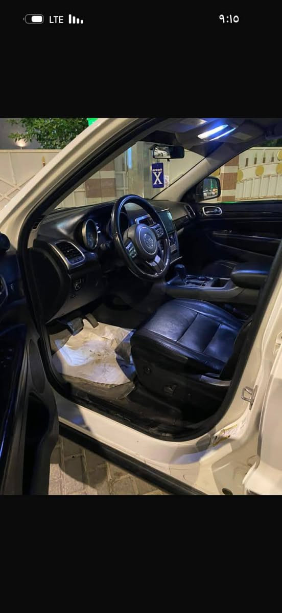 السلام عليكم جيب شيروكي 2011 خليجي كفاله عامه السياره نضيفه بمعنه الكلمه رقم سليمانيه انكليزي 3600 فول عده الفتحه السعر 170 وبيها مجال قليل ***********
