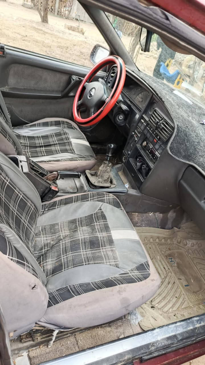 للبيع اوبل محرك وكير وحداديه زينات رقمها بابل سنويه ٢٨ عنوان كوفه حي ميسان السعر ١٩ الاستفسار ***********
