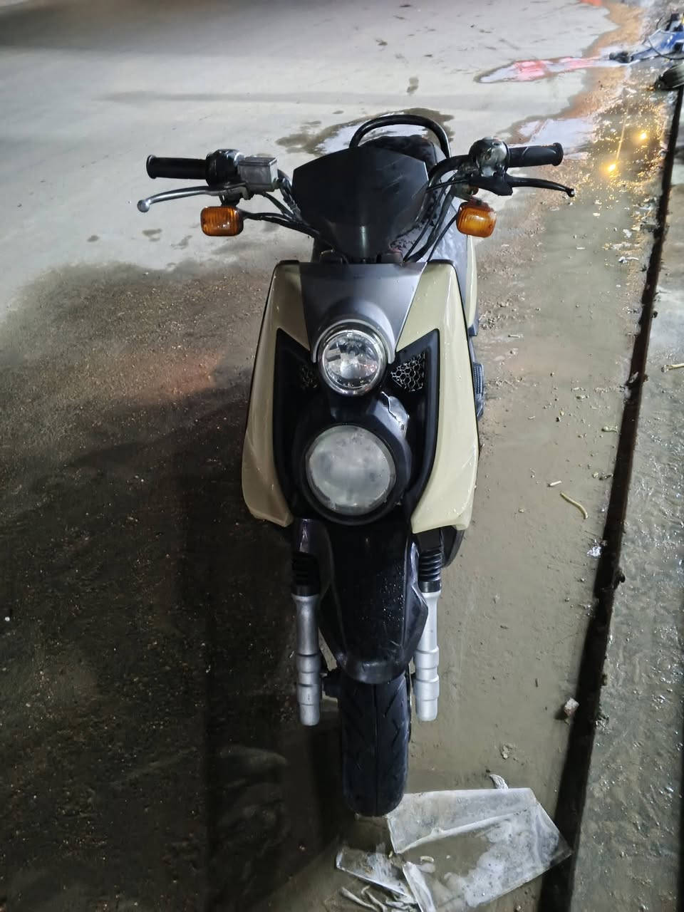 للبيع سكنس جبلي سعر 1,100 البصره الزبير للاستفسار ***********
