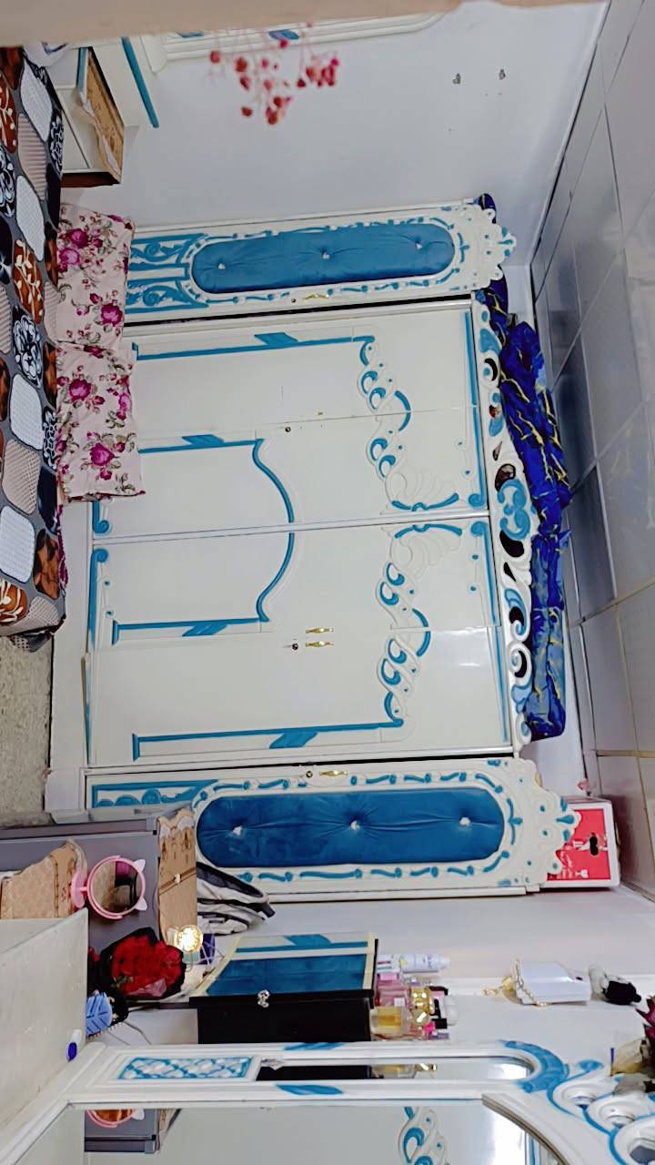 غرفه مستخدمه للبيع سعر 300
عنوان بغداد شعله ***********
