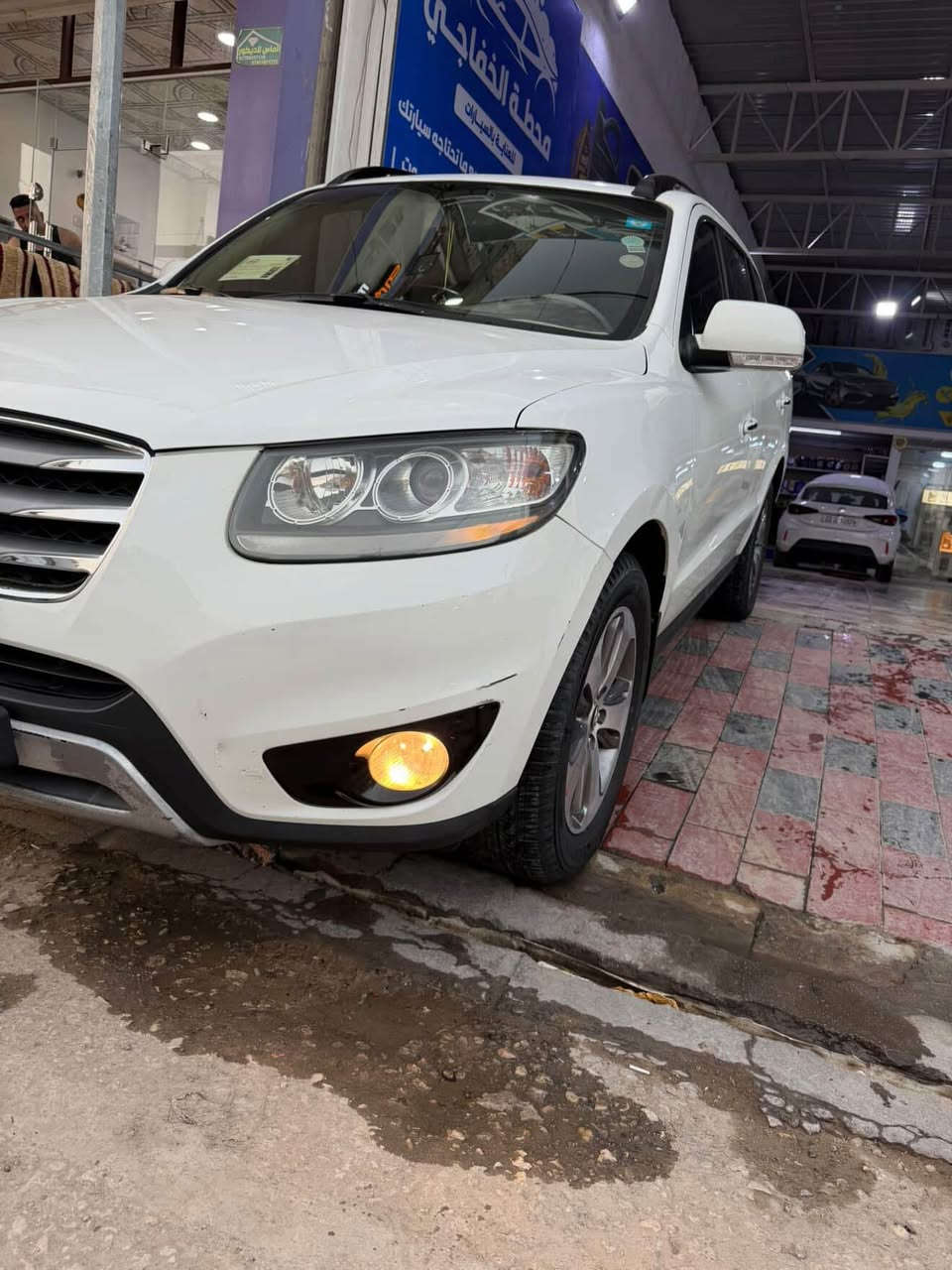 سنتافي خليجي مديل 12 رقم بغداد بسمي رقم مميز
موصفات
بصمه تشغيل+ أبواب
مكينه 6 سلندر عله بلاد مامفتوحه 
جلد كرسي + كهرباء 
7 راكب
3 قطع تبريد
دبل تحكمات
تبريد بيانو
مري شفط
حساس خلفي اصلي
كامره اصليه بل مرايه 
فتحه سقف
سياره جديده ماشيه 159 حقيقي 
مكاني نجف سعرهه 163 وبيهه مجال قليل للشراي استفسار *********** النجف, العراق
