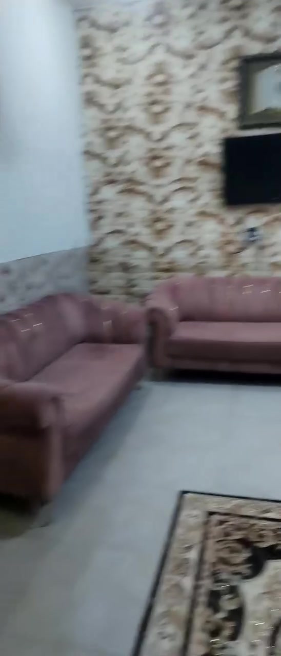 اسلام عليكم تخم عدد ست قطع سعره 300 وبيه مجال مكان كربلاء حي الوفاء ***********
