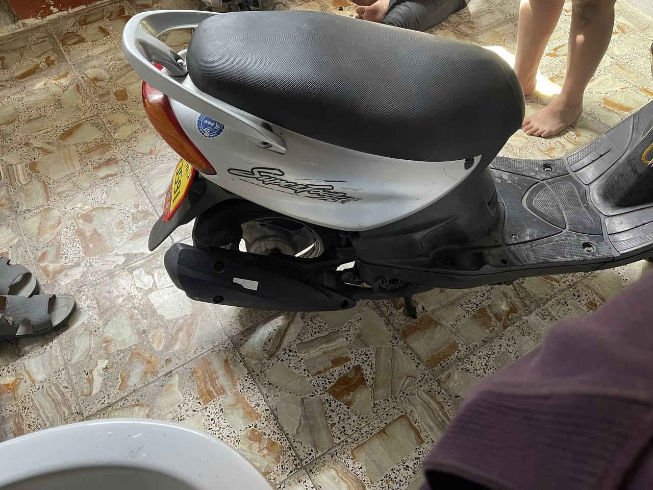 سلام عليكم دراجة ماكس قجمة دراجة نصيفة مكفولة برغي ما مفتوح ماشية 13درجة كلة شغال بيهة سعر 450 بيهة مجال لطيبن مكاني بغداد مدينة لصدر  رقم *********** بي وتساب
