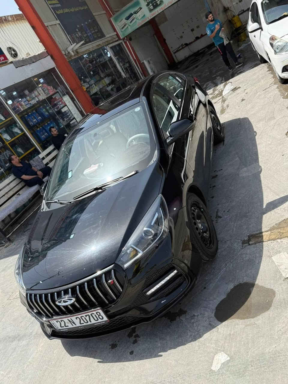 السلام عليكم  بسبب الوعود الكاذبه اعيد النشر 
شيري اريزو 5 موديل 2025 نازله بشهر 12 سياره بعدها جديده ماشيه  29  الف 
فول مواصفات عده البصمه بصمه اشاير مري كشن كهرباء السعر 100 وبيها مجال 
العنوان بسمايه 
رقم الهاتف ***********
