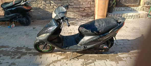 سلام عليكم دراجه عطلانه للبيع السعر 400 بلاديه  وبيهه مجال مكان بغداد مدينه الصدر ***********
