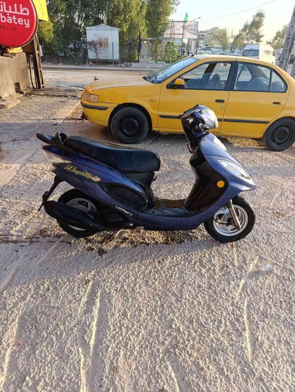 سلام عليكم شباب كامكو البيع او مروس حسب القناعه 
دراجه جديده ونضيفه صار 20 يوم من نزلت من الرمبه 
نضافه فول سعر 900 بيه مجال نجف الاشرف حي سلام 
***********
