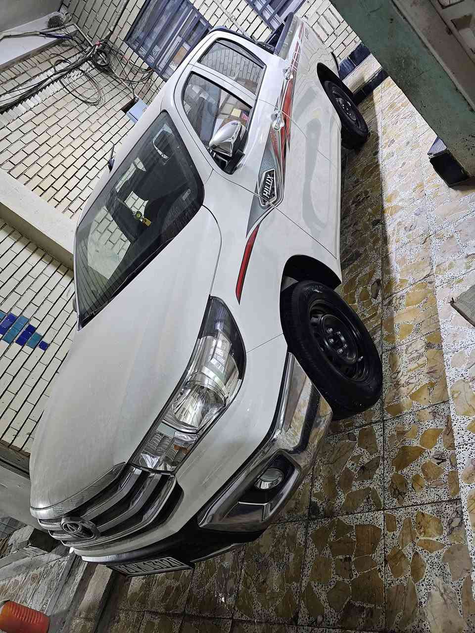 تيوتا هايلوكس 2024 شماليه رقم سليمانيه ماشيه ٨٠ الف كفاله عامه سياره جديده كير عادي سعر 238 مكانه ميسان العماره مركز المدينه للاستفسار ***********
