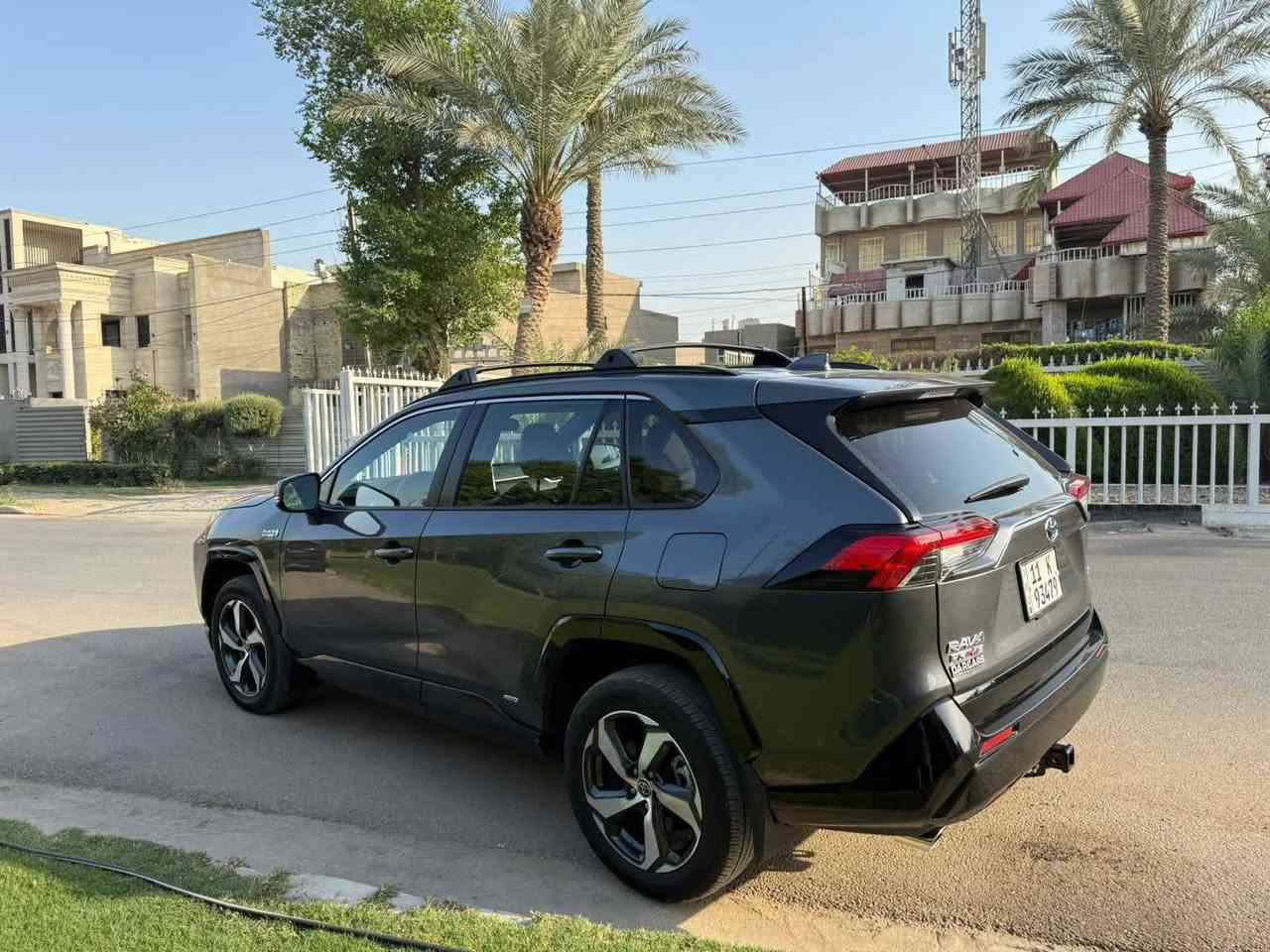 تويوتا رافse. 4    هايبرد  بلكن
💎#مــــوديـــل / 2023 دخـول جـديــدة ✅✅

⚜️ #عــداد_الـمـسـافــة / ⚜️ 

 10. 000mi 

⚠️ اللون

رصاصي. غير محدد. 

⚠️ #ضــــرر / مـوضـحـة بـالـصـور ⚠️

⚠️ تبديل بنيد اصلي وجاملغ اصلي. ودعاميه اصليه تفصيخ وصبغ مع صبغ البدنه شاصي. لغد مكفول شرط الفحص 

 

⚠️ايرباك ستيرن 

نضام كراش بالكامل 

⚠️ مرفق  رقم شاصي. وصور الحادث. 

♦️ #اللـوحـة  ♦️

________________

        بغداد  الرقم الجديد 

🚀 #مــواصـفــــات 🚀 

▪️بصمة تشغيل

▪️بصمة ابواب 

▪️لايت زنون 

▪️بلوجكترات امامية لد 

▪️ردار امامي تحديد مسار

▪️رادار جانبي نقطة عمياء 

▪️محرك 2500 هايبرد 

▪️كامرة خلفية 

▪️مقاعد مخمل تدفئه مع تدفئه مقود  

▪️شاشة كبيرة  

▪️اوتو هولد 

▪️سايد بريك بصمة

▪️فتحه سقف 

▪️فور ويل 

▪️ثلاث انضمة قياده  كهرباء. وهايبرد. وبانزين 

▪️تحكم مقود كروس مثبت سرعه 

▪️هوك خلفي بلادي 

للاستفسار.  الاتصال

☎️ #الـهــاتــــف / واتس اب 
*********** 

💰 #الــسـعــــر / 23.000
