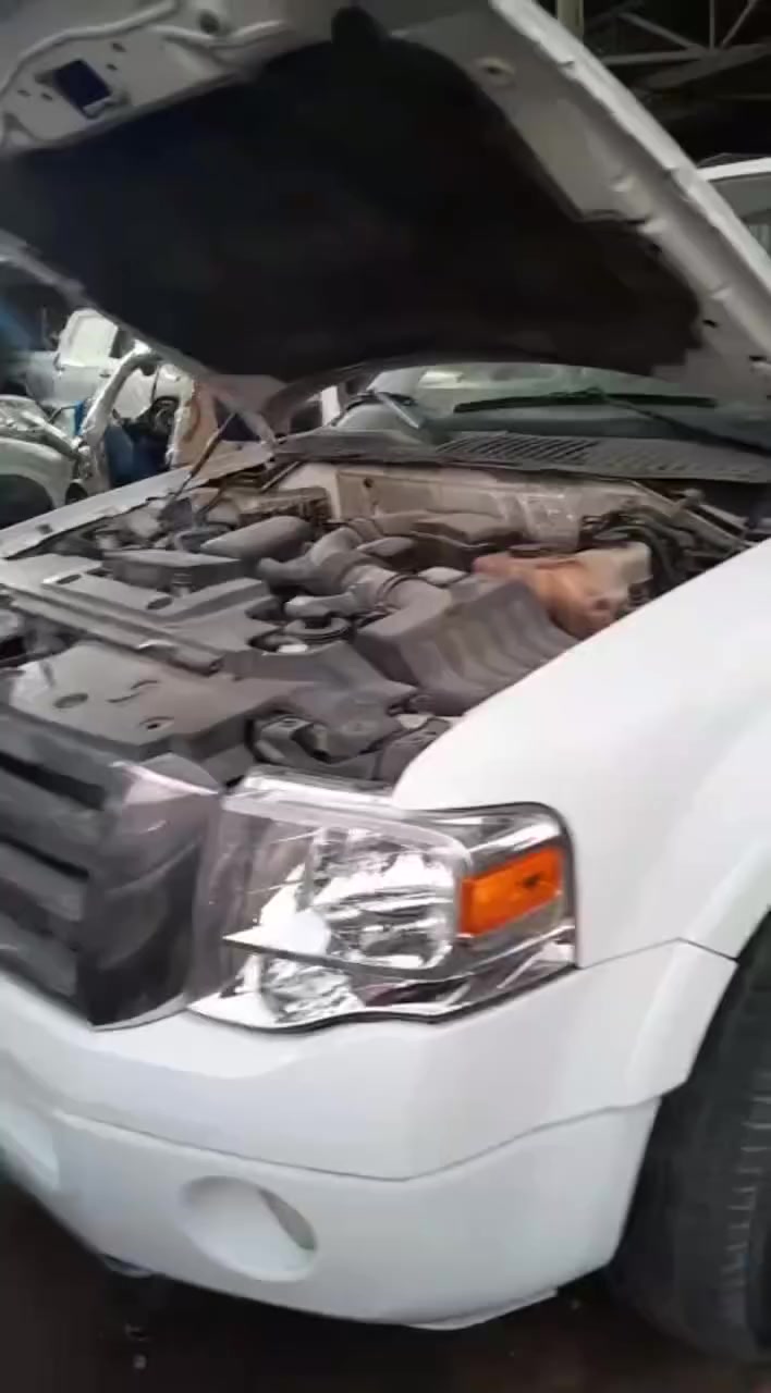 فورد توروس اكسبلور اكسبيدشن فيكو سكيب
يتوفر لدينا ادوات وقطع غيار سيارات الفورد العنوان السليمانية المنطقة الصناعية خلف كراج بغداد القديم لأي استفسار يرجى الاتصال على الأرقام التالية ***********
***********
