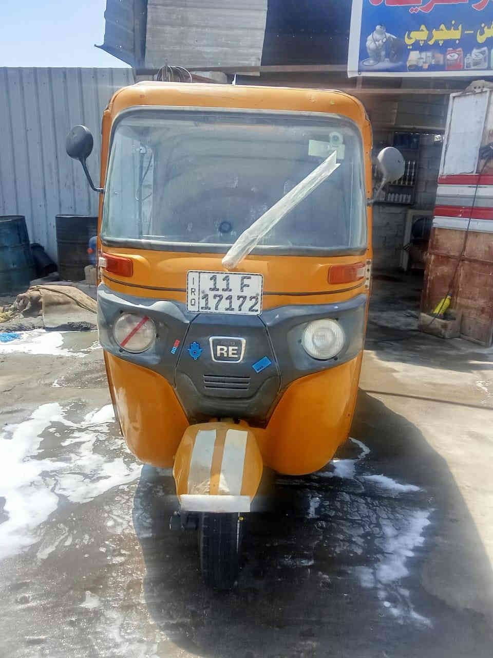 السلام عليكم شباب تكتك للبيع اصفر لون الفين 19 معمره بس دوس مجفت تجفيت شركه بوشه وبستم بس السعر ٦ ملاين المكان البلديات هاذ رقمي ***********
