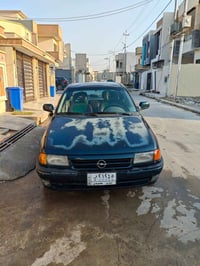 استرا صالون • ١٩٩٤ • اوتوماتيك