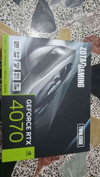 RTX 4070 • زوتاك • حرارة ٧٠