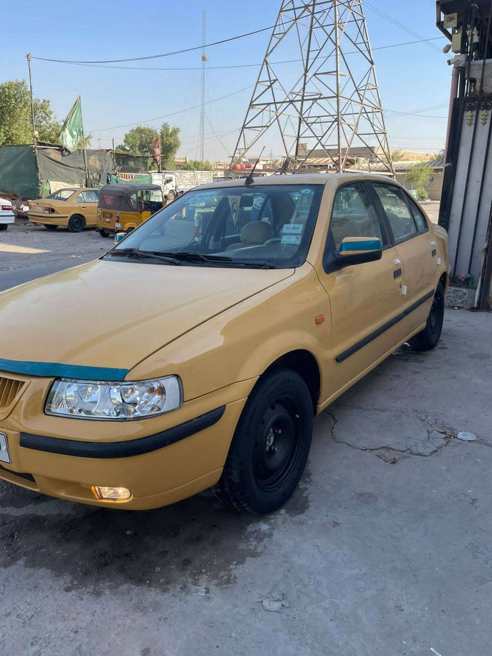 سلام عليكم سمند موديل 11 جاهزه مابيها اي نقص مكينه جديده لاتنقيص ولا تبخير تبريد ثلج صدر امامي خلفي جديد العنوان بغداد..... ***********
