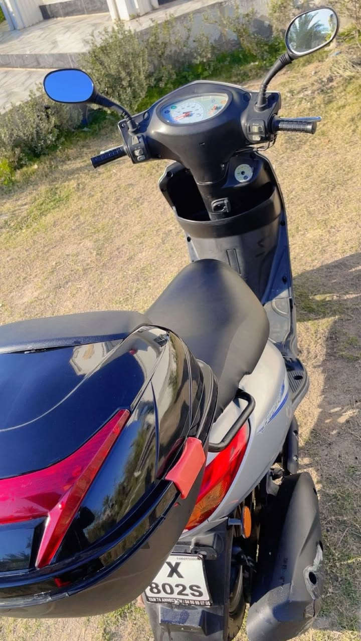 دراجه بريز ببغاء كلش نضيفه ممفتوحه سرعه 140 سلف وهندر كفاله عامه جيب فيتر وافحص أوراق كامله للبيع او مراوس دراجه شحن ليثيوم 
سعر 950 وبي مجال


**إذا كنت صاحب هذا الإعلان وتريد حذفه لأي سبب، رجاءا أرسل رسالة إلى الدعم الفني**