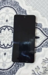 السلامُ عليكم  شباب جهاز TECNO SBARK 20 الذاكرة 256 الكامرة 50 شاشة فو...