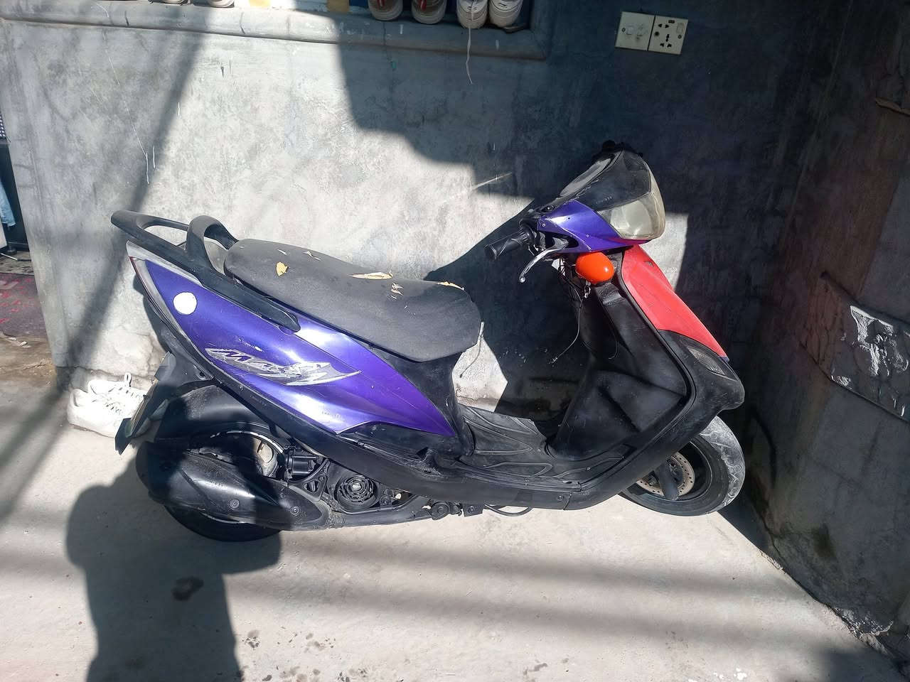 دراجه ماكس ١٤٠ كله شغال هندر سلف كامله لا نضوح ولا تبخير مكينه شلعه تخبل مكان ابو غريب خرنابات سعر ٣٥٠ بيه مجال غليل متواجد عل نت عل واتساب
*********** بي واتساب
