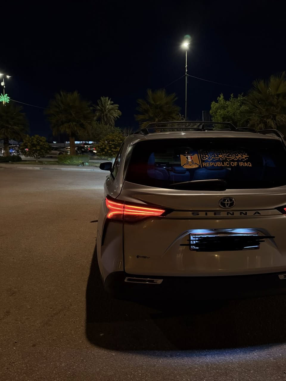 سلام عليكم
تيوتا سينا موديل 2025فئه xle فول موصفات هايبرد رقم بغداد تحويل ثاني يوم ماشيه 18الف 

الموصفات 

8راكب 

ابواب كهرباء +ابواب ذكيه تفتح عند الاقتراب 

كرسي 2 كهرباء +تدفئه تبريد 

تدعم الشحن الاسلكي 

الضرر :

كما موضح بل صوره جاملغ خلفي راجع بارد وجنطه مبدله 

السعر : 

340$وبيها مجال 

***********

مكان كربلاء
