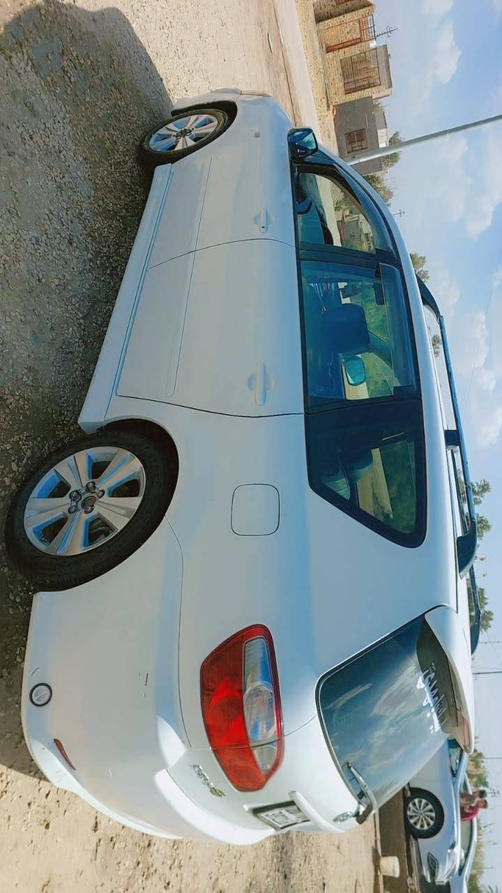 ابصم كرستال 2014
رقم صلاح الدين الدولي شرط المداور 
مكفوله من الضربه والصبغ وتبديل والاوصيليات والعيب الشرعي 
مكاني الديوانية مهناويه 
نقصها بس تبريد ماعرف شبي الصيف جان يشتغل 
مكينه كير وحداديه تخم تاير كيج حماوه  السعر 130وبيها مجال 
***********
