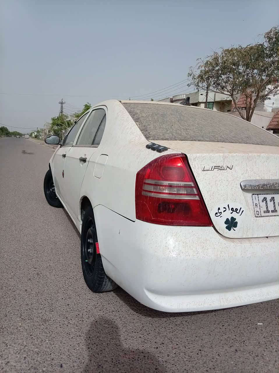 للبيع ليفان 620بسمي رقم بغداد إنكليزي سنويه لسنه 2031 هزه جديده بيهه بنيد مبدل وجاملغ عل بارد بدون دواخل تجي وتشوف تبريد كير مكينه خير من الله تخم تاير جديد صدر أمامي خلفي جديد السياره خير من الله 
السعر 45$وبيه مجال 
مكان بغداد حي الجهاد رقم:***********
