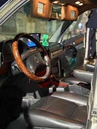 موديل 1992 محرك رخاوه 6V كير شرط  غرفه جلد  شاشه  طخم سماعات  لايت زين...