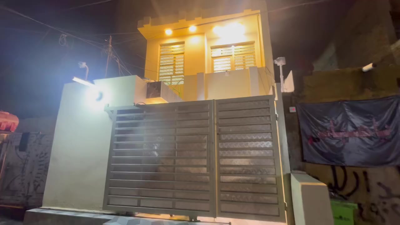 دار للبيع ملك صرف م 90 م
قرب مدرسة الاعتماد نهايةشارع 60 
للاستفسار الاتصال ***********
