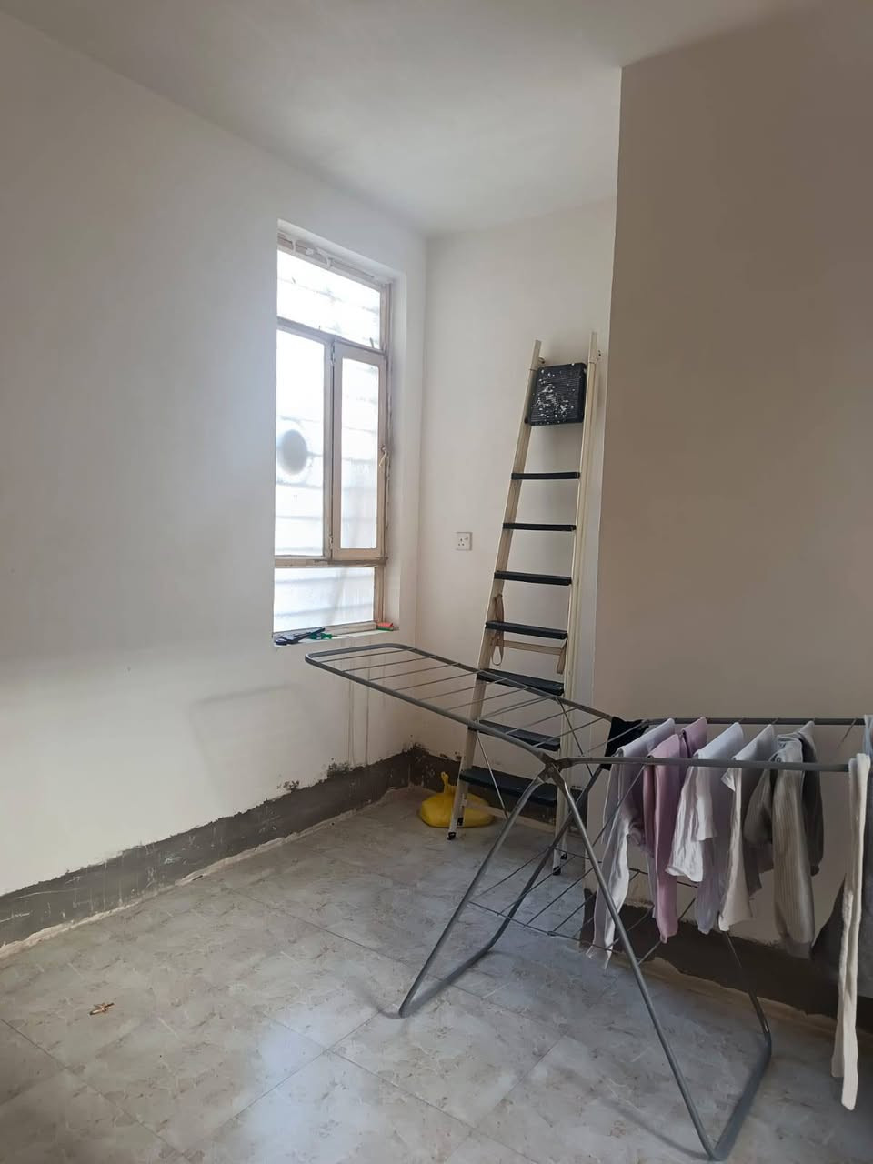 دار ١٠٠متر البيع طابو صرف طابقين الحر حي المؤمنين مكلف بل نشر *********** استفسار
