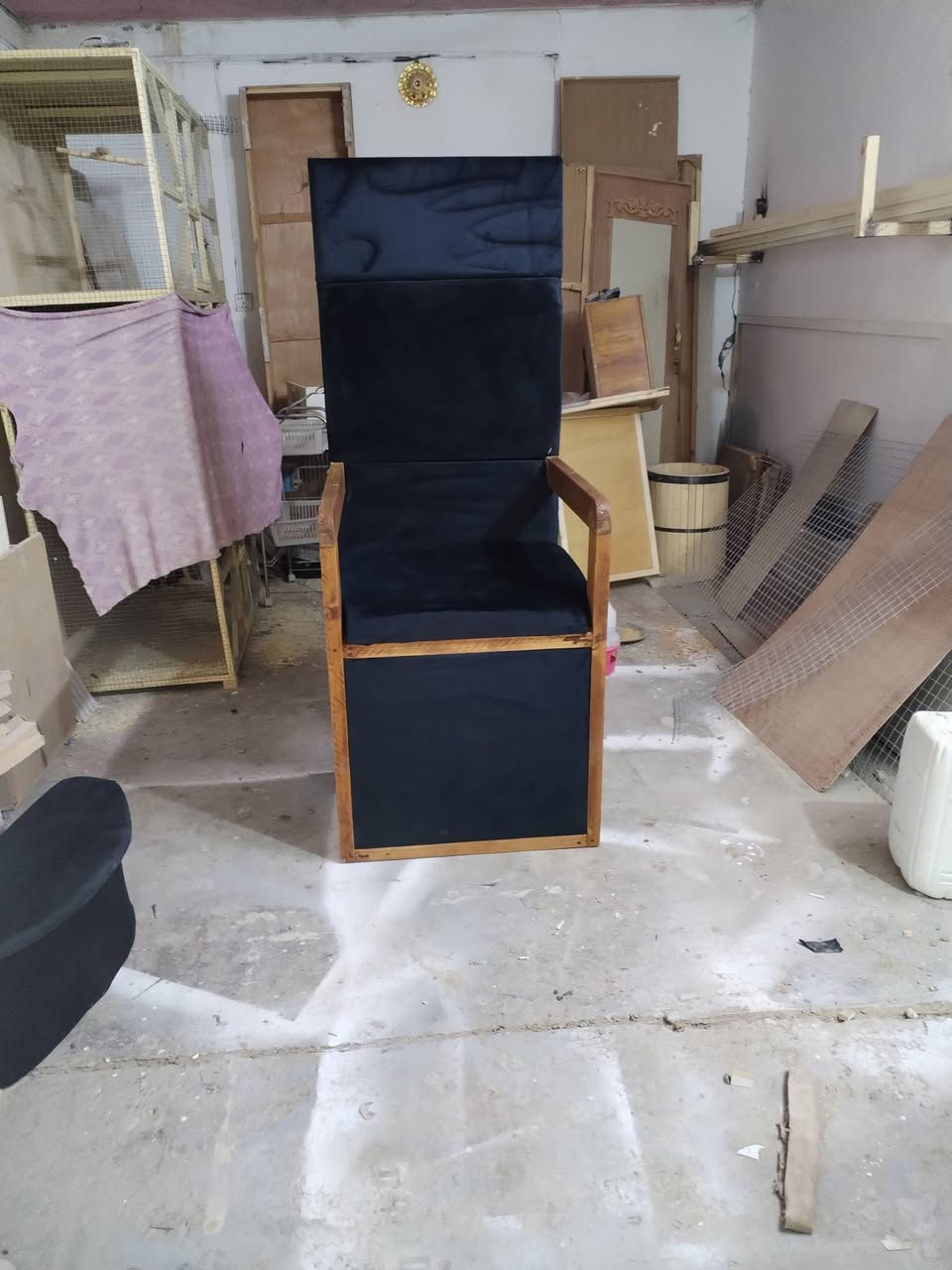 منبر حسيني شغل حسب الطلب تزكام خشب طبيعي للاستفسار خاص او اتصال ع الرقم ***********
