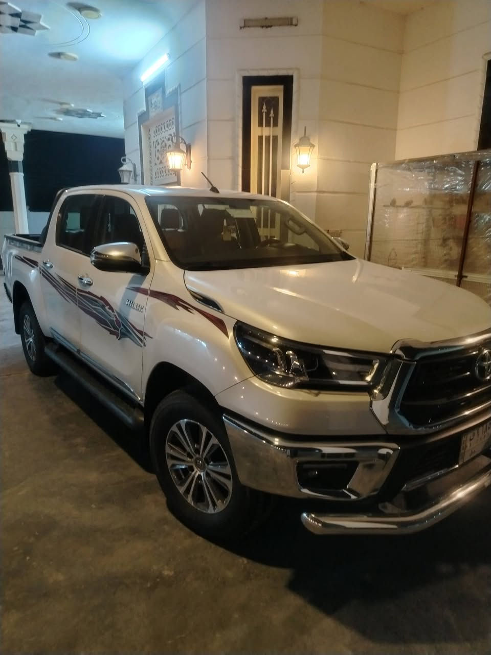 سلام عليكم بيكم سعودية فور ويل موديل ٢٤ ماشية ٥٠ مكاني بغداد رقم بغداد مكفوله ***********
