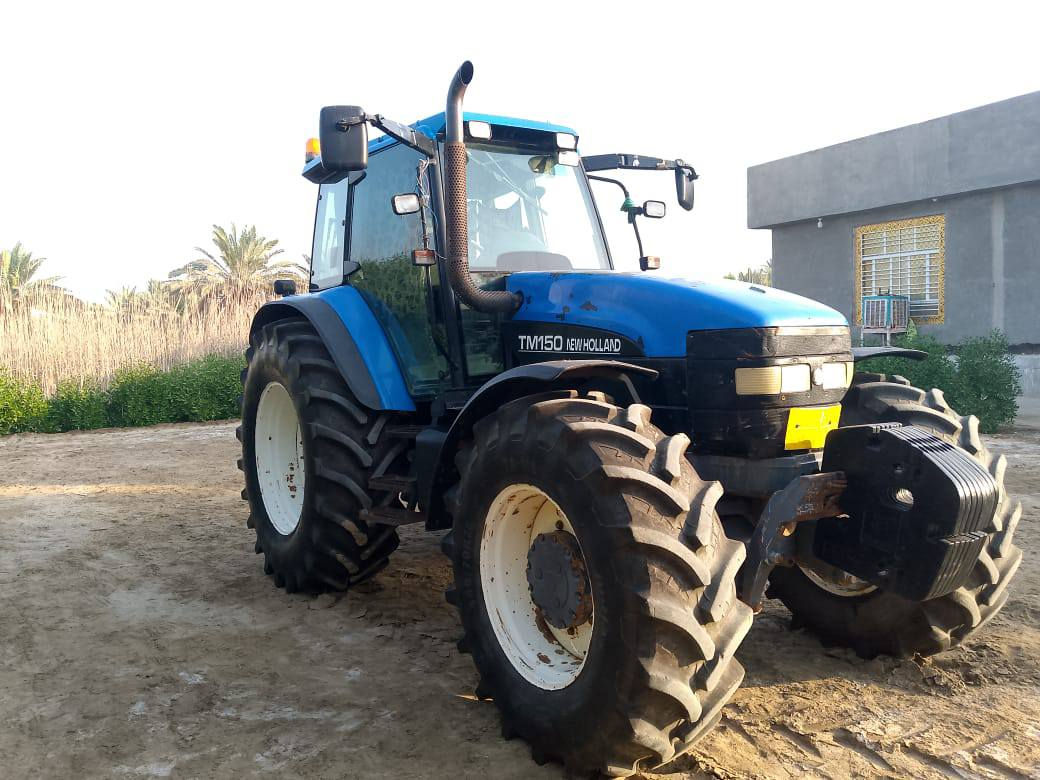 السلام عليكم
للبيع نيوهولند حجم TM-150 كهربائي المكينة جاهزة من كلشي تخم تاير رقم أربيل المكان بابل السعر 27 مليون 
***********
***********

