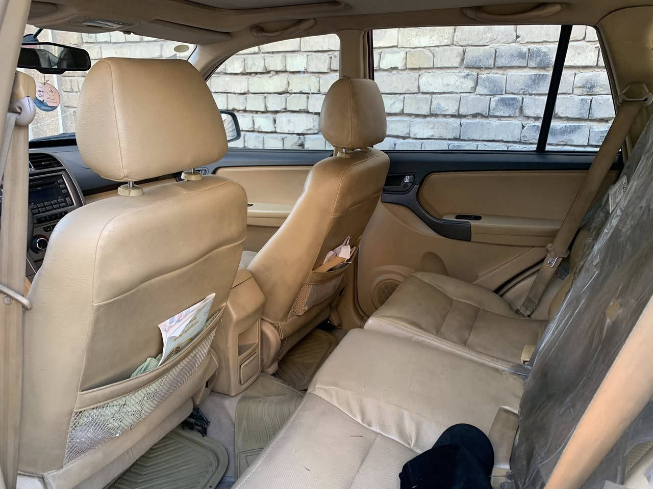 تيكو  2013 مكفولة كفالة عامة تبريد تدفئة حساسات خلفية تدفئة كشنات تحكم ستيرن مكانها بغداد الشعب السعر 67 وبيها مجال بسيط رقمها بغداد مشروع وطني ***********
