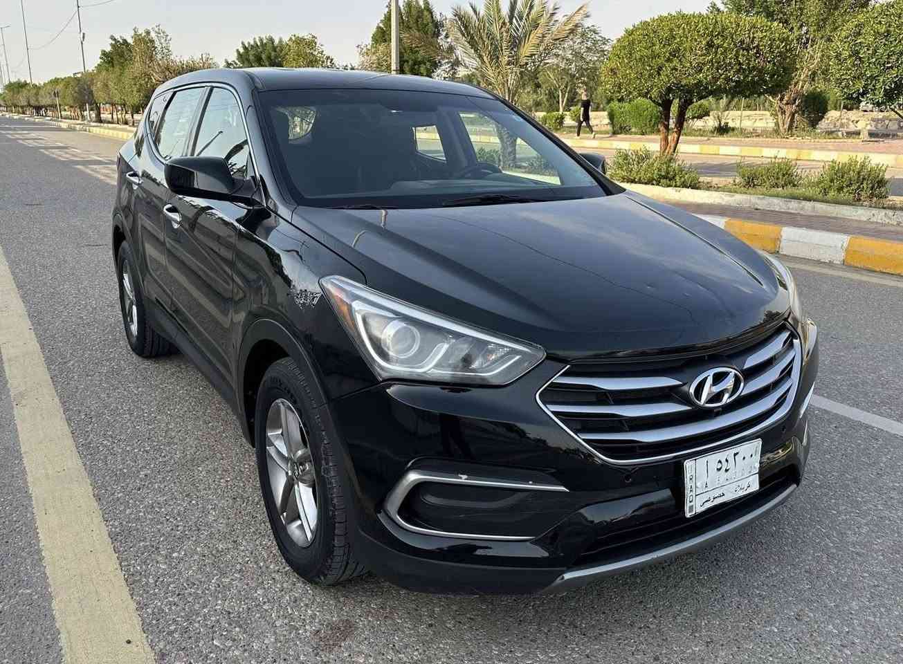 السلام عليكم للبيع هونداي سنتافيه 2018وارد امريكي حادثهه بسيط قبق الصندوق والجاملغ الخلفي بدون دواخل والباقي مكفوله رقم كربلاء بسمنه مشروع وطني سنويه جديده يعني تتحول بل عماره السياره جديده وجاهزه من كلشي رايدهه ب120وبيهه مجال بسيط للستفسار الاتصال
***********مكانهه ميسان حي الصحفين
