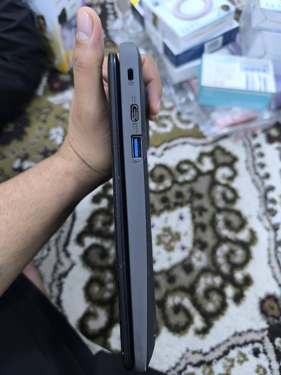 الشراي يتصل او يراسل كلشي وسعره اسعارهن مناسب وكله جديد واب شرط ابيعهن عدنه توصيل داخل خانقين توصيل الفين فقط وهذا رقم الواتساب ***********
