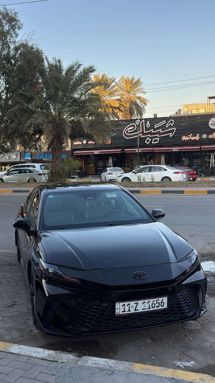 للبيع تويوتا كامري 2025 SE بلس هايبرد
اللون: أسود
وارد: أمريكي
رقم: بغداد (باسمي)
الممشى: 27,000 ميل قابل للزيادة
القير: أوتوماتيك
المحرك: 2.5 هايبرد الموقع: بغداد – الكرخ / العامرية
المواصفات:
تشغيل بصمة
كاميرا خلفية
تحكم بالستيرنك
مقاعد جلد
مقاعد كهرباء
تبريد مقاعد (قطعتين)
فتحة سقف
مثبت سرعة
شاشة + Apple CarPlay
شاحن لاسلكي
هاند بريك دگمة
Auto Hold
تحذير مغادرة المسار
ومواصفات أخرى الحالة:
قطعتين صبغ فقط (جام لغ + بَنيد)
 للاستفسار:
*********** 
مكان بغداد العامريه 
باسمي سياره 
سعره 205 ورقه
شدتين  و 5 اوراق 
31 مليون 300 الف
