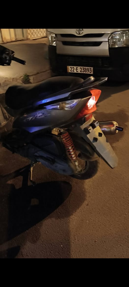 ثعلب رمبة الدراجة مكينة برغي م مفتوح عدة  بلادية خرسة نص نكره كل وقت سلف كابريتر  فاكيوم كله أصلي الدراجة م ملعوب  بيها ختم واحد شلعه ومعدل كيجات شغاله صالنصة بوري عدل أصلية مال حاوية ماشيه٤٥ بغداد لاسكان اتصل***********
