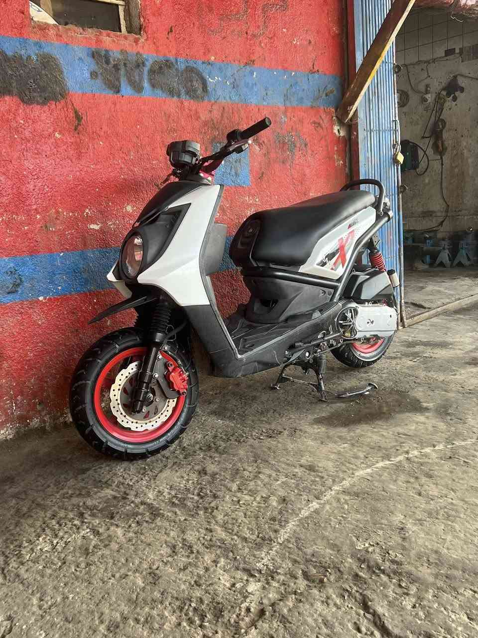 سلام عليكم سكنس جبلي للبيع أو مراوس دراجه رمبه بحاله الوكاله تزويد خارجي مكينه59بلاد بلاد كلجات يراضي ستيرن وقواعد كرزي بجم بومه وعليها زنون عالي وسستم دمام سلف رياضي قبق فلاوين ملحه دراجه نكره خرسه شلعه معدل تشلع الكاع مكاني بغداد دوره سعر 13$ رقم *********** الي بخاطره يراسلني وميكون خاطره اله طيب❤️
