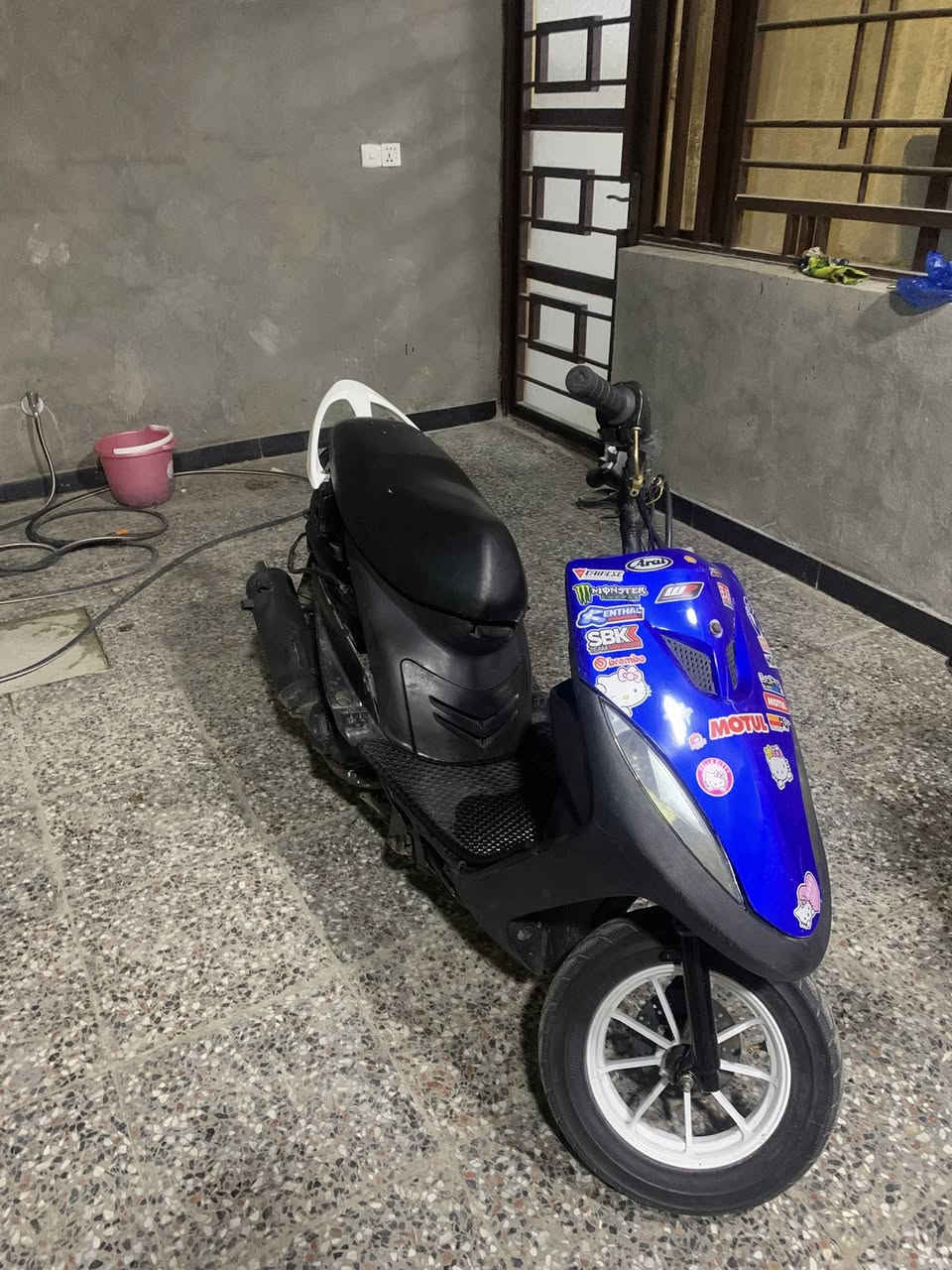 سلام عليكم ماكس عدلة الدراجة مال لعب مكينتهة خرسة الدراجة كلش حلوة الدراجة شوكت متجيهة هندر واحد نقصهة سلف او باتري السعر 350 وبيهة مجال الاستفسار ***********
