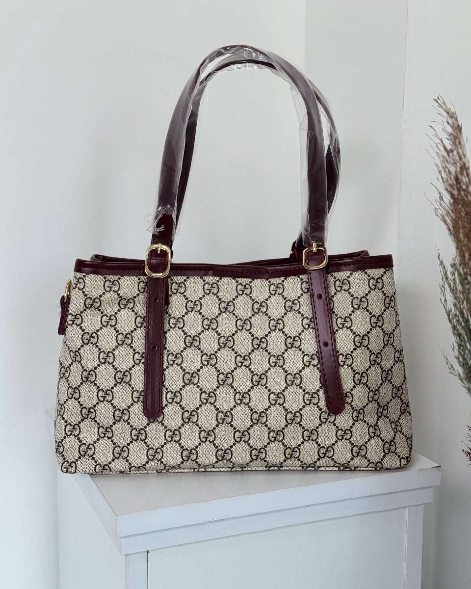 جنط نسائي
سعر المفرد 15 آلاف دينار
سعر الدرزن 120 ألف دينار
قياس 20 × 30 سم 
واتس اب :***********
واتس اب :***********
